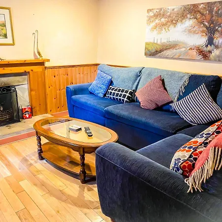Feriehus Barnesmore Cottage *